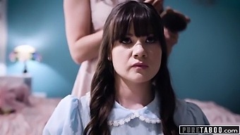 Teen Daughter Confronts Mom'S New Partner For Rough Sex