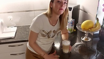 Cum-Drinking And Cum-Kissing In A Pov Compilation