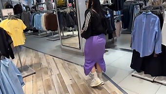 A Fan I Met At The Mall Took Me To The Places I Like And Gave Me Oral Sex.